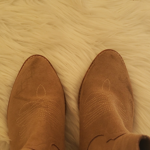 Anthropologie Silent D Women's Suede Zofie Western Boots Taupe - Picture 5 of 11